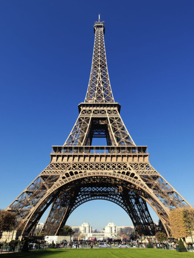 Top hotels in Paris near Eiffel Tower