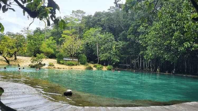 Emerald Pool (Sa Morakot) & Blue Pool